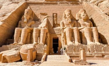 Abu simble temple